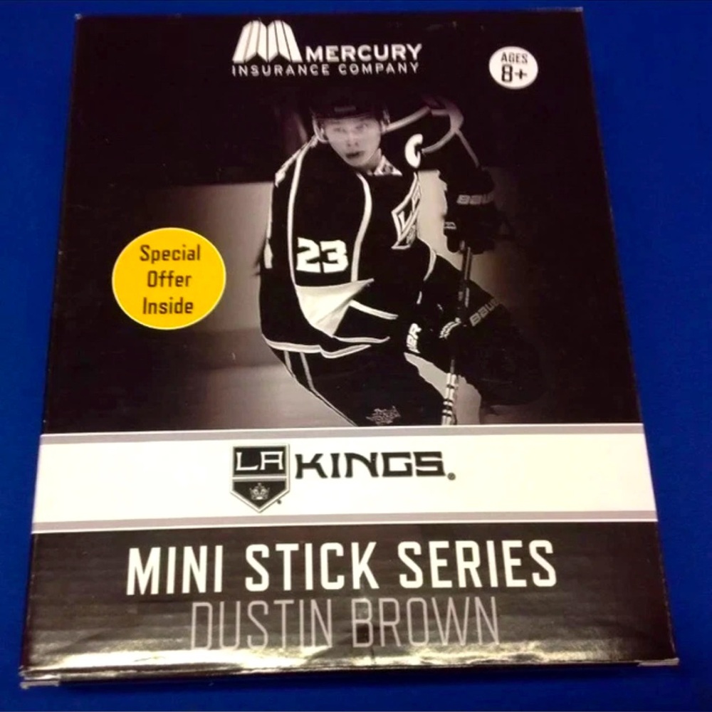 2014-15 DUSTIN BROWN LOS ANGELES KINGS MINI STICK & BASE STANLEY CUP CHAMP - NEW